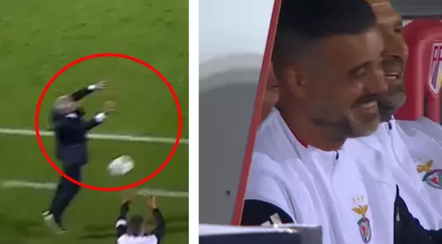 Mourinho tried to hold the ball like a goalkeeper, and even those on the bench couldn't hold back their laughter.