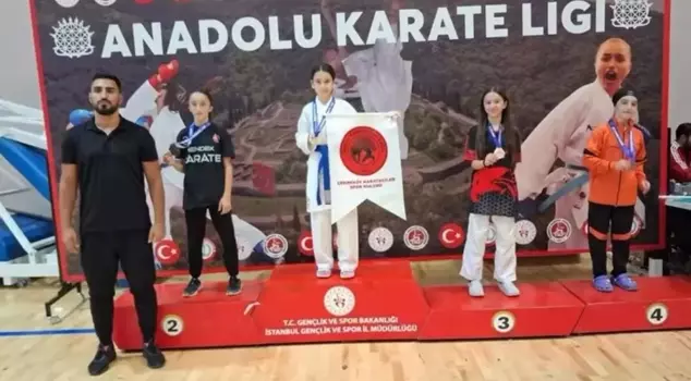 The Anadolu Karate League's 3rd stage featured breathtaking competitions.