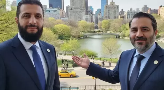 A reward of 10 million dollars had been placed on his head! A significant pose from Ahmed Shara in New York.