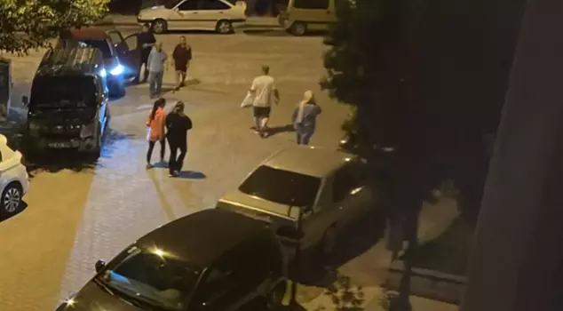 After the earthquake, there was great panic! The public took to the streets in the middle of the night.