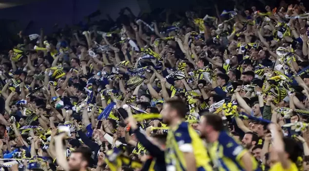 They launched a campaign for the player whom Fenerbahçe sent away as if they were dismissing him.