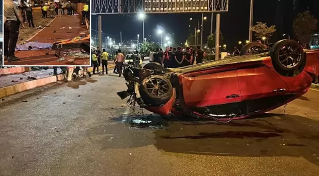 A car that lost control hit pedestrians on the sidewalk! 3 people died, and 3 people were injured.
