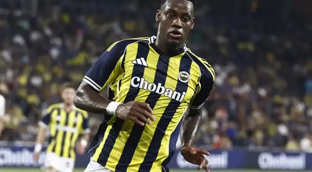 John Duran drove the Fenerbahçe fans crazy.