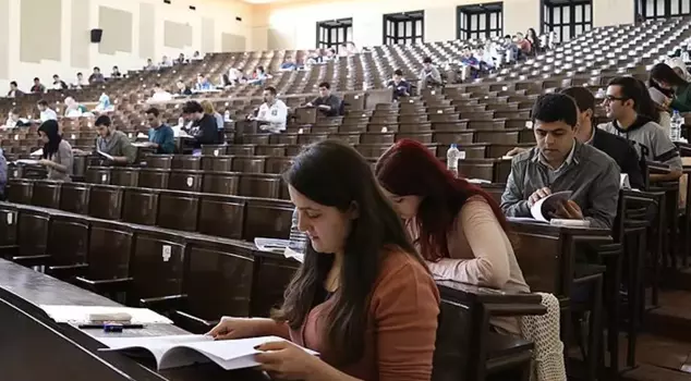 YÖK President Özvar announced: It will be possible to complete university in 3 years.