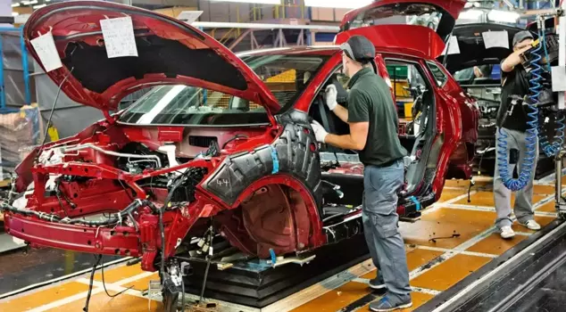The automotive giant is closing 7 factories! 20,000 people will be left unemployed.