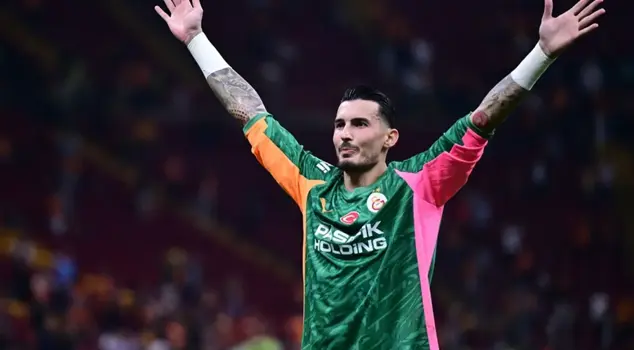 Uğurcan Çakır was selected as the Team of the Week in the Champions League.