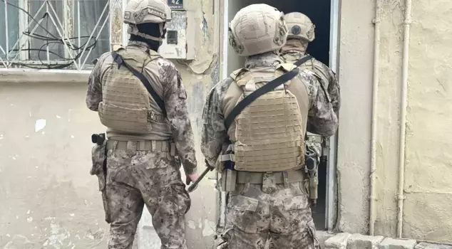 FETÖ operations in 30 provinces: 91 suspects were apprehended, 64 of them were arrested.