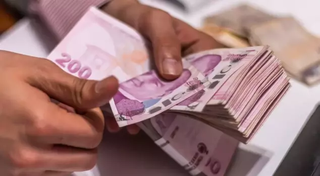 Is the retirement age changing? A striking statement from Nihat Zeybekçi.