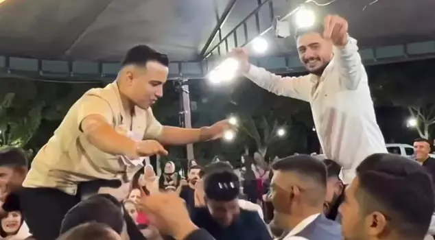 The bride and groom got engaged in different countries.