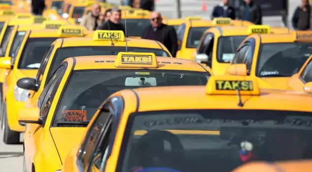 The Istanbul Metropolitan Municipality (İBB) sold 63 out of the 250 taxi licenses for which it held a tender.