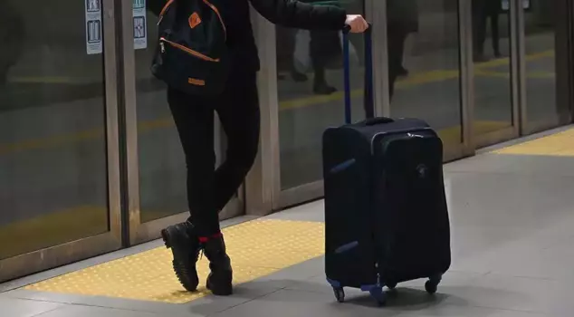 Passengers boarding the metro with luggage will be charged an additional fee.