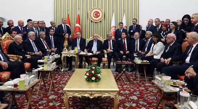 Erdoğan's first comment on the reception photo: That frame is the true picture of Turkey.