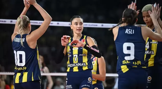 Fenerbahçe Medicana became the champion in the Champions Cup.