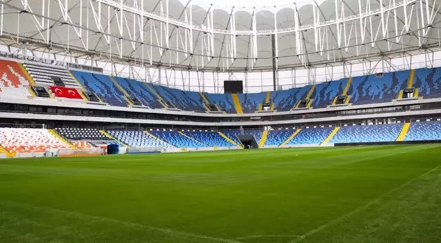 Two years ago, they were in Europe; now, 400 people are watching their matches.