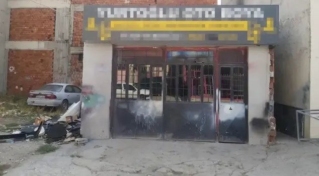 A car mechanic was found dead in a vehicle at his workplace in Ankara.