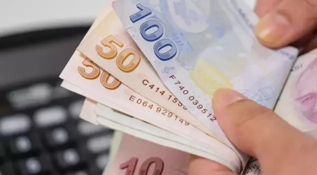 The January raise that retirees and civil servants have been eagerly awaiting has been calculated.