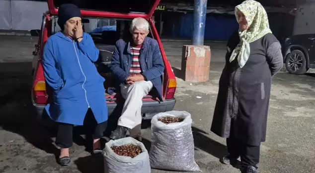 Two people collected it in 5 days, and the sack was sold for 22,000 TL.