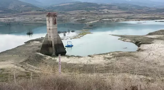 The water level at the Naip Dam has fallen below 1 percent.