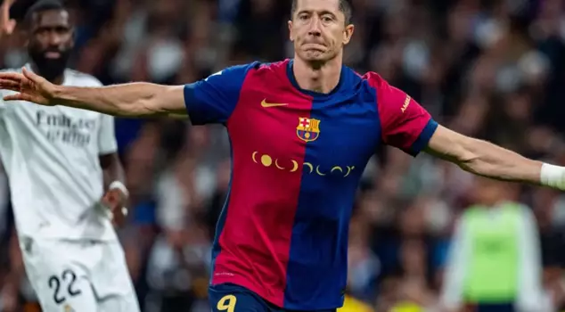 Robert Lewandowski is coming to the Super League.