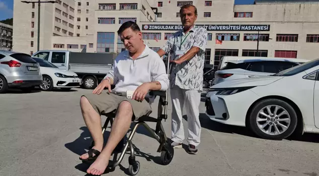 He became unable to walk after the painkiller injection.