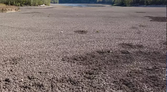 This is the first time such a thing has been seen! The lake has split in two.