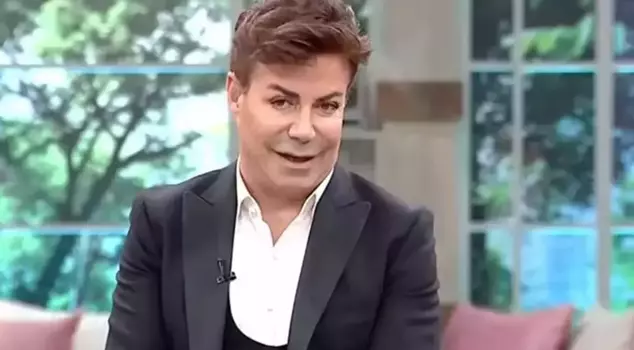 He announced it live: Fatih Ürek has been intubated.