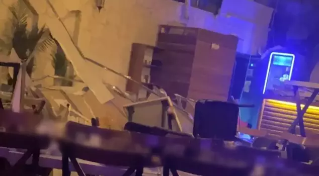 They experienced a disaster while having fun! 6 people were injured.