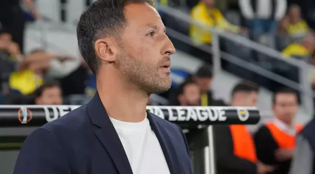 Domenico Tedesco's striking response to the question about İrfan Can Kahveci and Cenk Tosun.