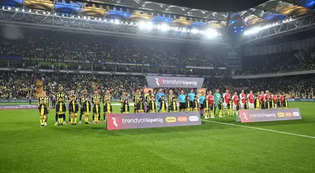Incident in the Fenerbahçe-Karagümrük match! Süleyman Hurma left the stadium in protest against the referee.