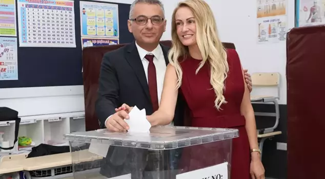 The victory of Erhürman in the elections in the TRNC has delighted the Greek and Greek Cypriot press.