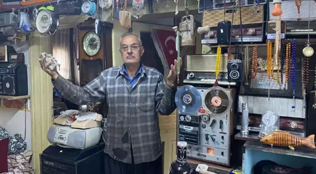 The bad neighbor made both a tractor and a museum owner.