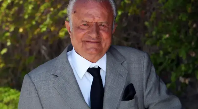 The owner of Zeki Triko, Ahmet Zeki Başeskioğlu, has passed away.
