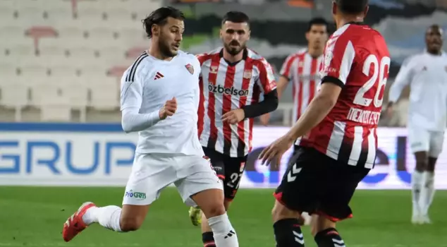 Hatayspor postponed its first 3 points with a goal conceded in the 90+2 minute.