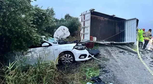 Traffic accident in Manisa: 2 dead, 3 injured.