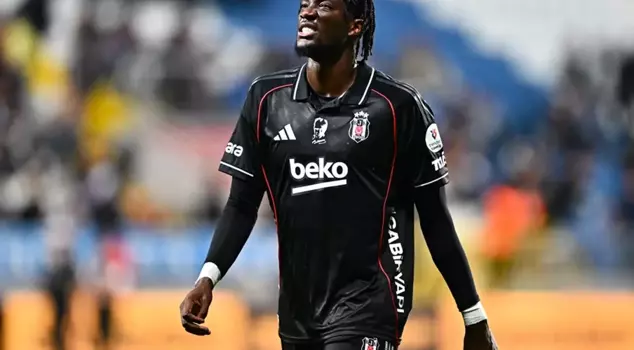 Abraham's missed penalty proved costly! Beşiktaş dropped points against Kasımpaşa.