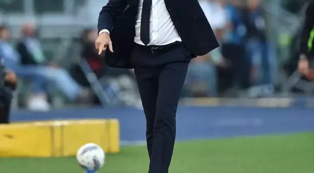The global giant fired its famous coach, who has not won the last 8 matches.