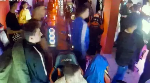 The earthquake in Sındırgı was captured by a security camera.