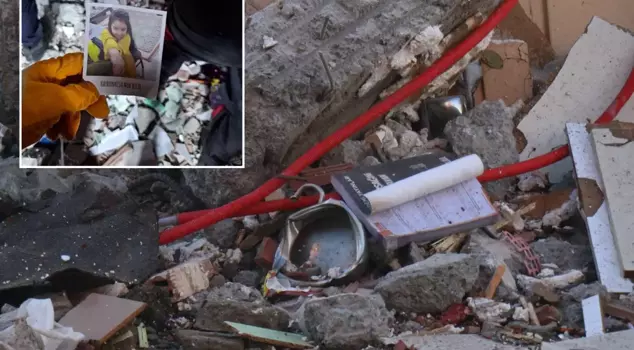 The note found in the rubble of the building, which was the grave of a mother, father, and two children, broke hearts.