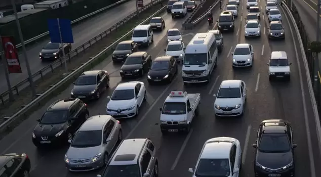 The price of gasoline is increasing by 1 lira and 14 kuruş tonight.