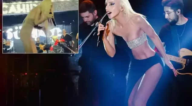Gülşen got angry at a fan who threw money on stage: