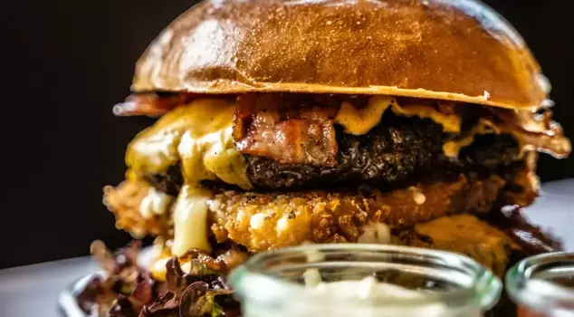 Turkey's famous hamburger brand has declared bankruptcy.