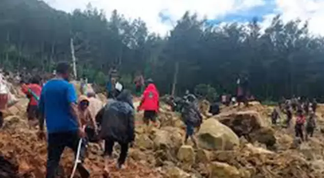 In the landslide in Papua New Guinea, 21 people lost their lives.