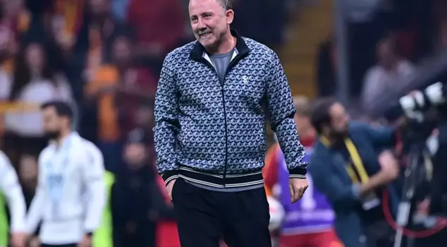 Surprising decision from Sergen Yalçın before the derby! The star player will be on the bench.