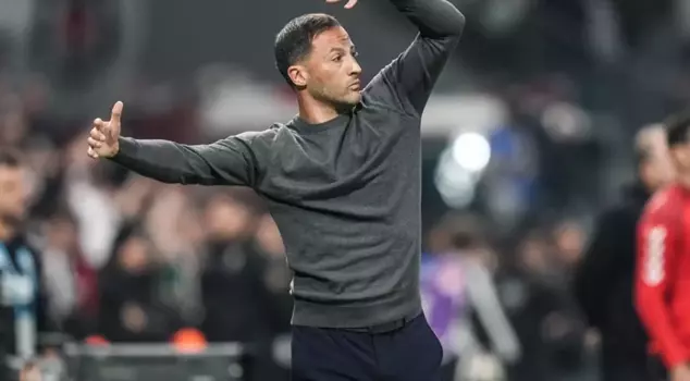 Domenico Tedesco: It's difficult to play against this opponent in this atmosphere.