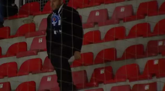 An interesting moment in the Super League: He supported his team alone in the stands.