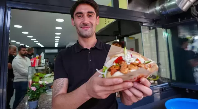 Orkan Çınar explained why he quit football and opened a döner shop.