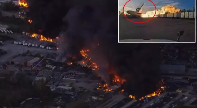 The accident that shook the USA is captured on camera! The cargo plane exploded like a bomb.