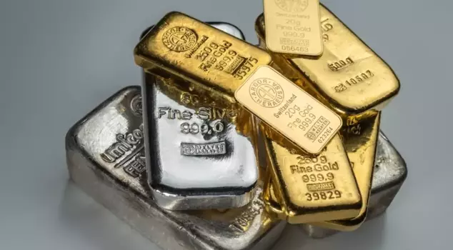 Gold broke record after record, attracting investors! Notable assessment from the expert.