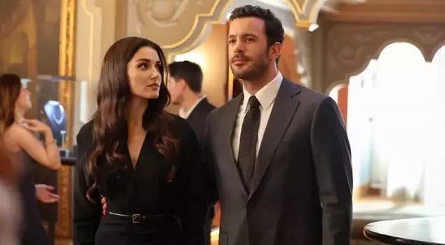 A major production error in the series featuring Hande Erçel and Barış Arduç.
