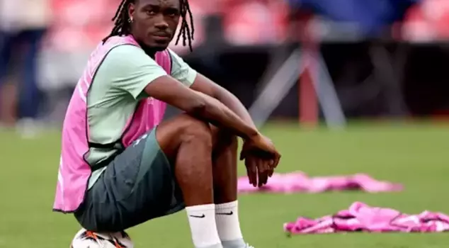 The football player associated with Fenerbahçe and Galatasaray has faced numerous challenges.